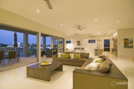 Property photo of 5013 Emerald Island Drive Carrara QLD 4211
