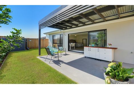Property photo of 46 Hennessy Avenue Moorebank NSW 2170