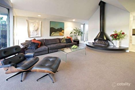 Property photo of 6 Knight Street Elwood VIC 3184
