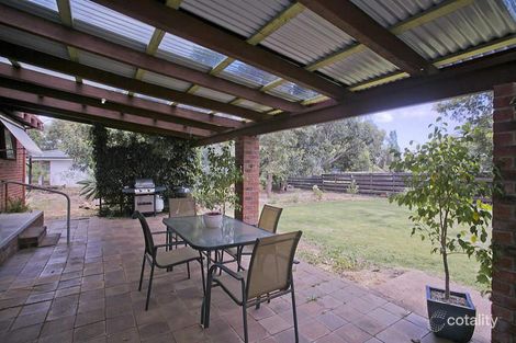 Property photo of 11 Warrington Road Lesmurdie WA 6076