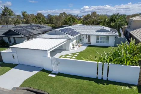 Property photo of 92 Cassowary Drive Burleigh Waters QLD 4220