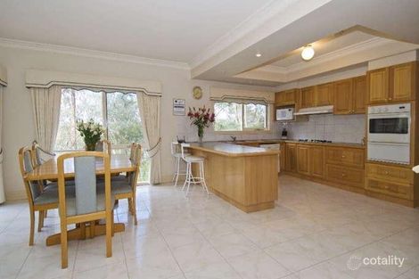 Property photo of 3 Jasmine Court Eltham North VIC 3095