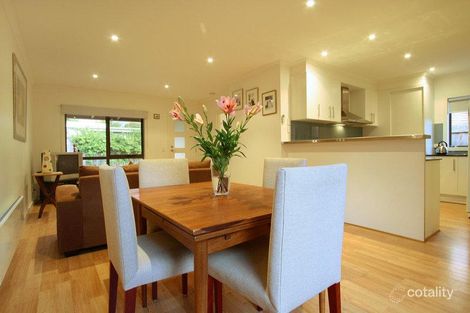 Property photo of 40 Long Place Hughesdale VIC 3166