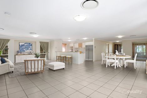 Property photo of 11 Potoroo Place Burnside QLD 4560