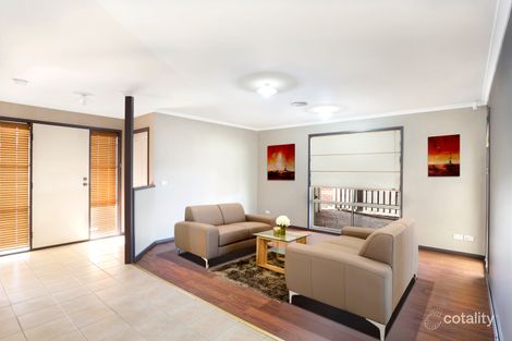 Property photo of 18 Emerald Circuit Craigieburn VIC 3064