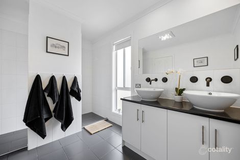 31 Rodwell Rd, Woodchester, SA 5255