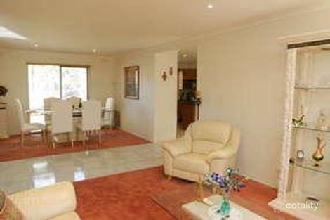 Property photo of 7 Hamsterley Square Wantirna VIC 3152