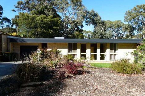 28 Lawson Rd, Happy Valley, SA 5159