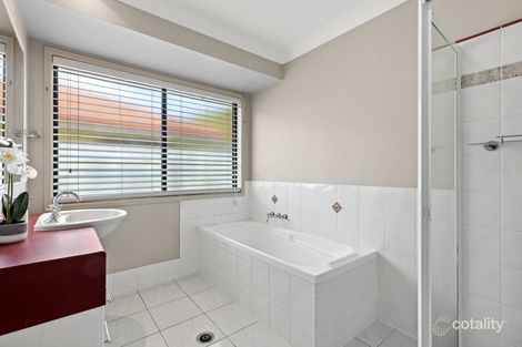 Property photo of 28 Fitzwilliam Drive Sippy Downs QLD 4556