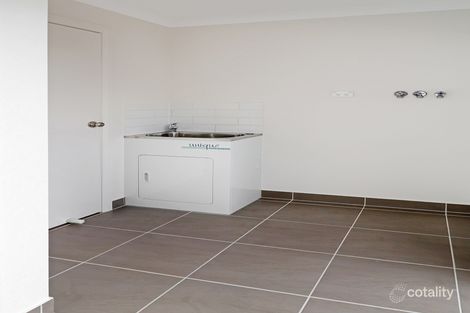 Property photo of 40 Garrard Crescent Clyde VIC 3978