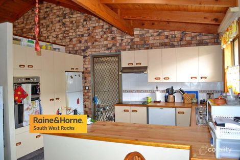 Property photo of 7 Bruce Field Street South West Rocks NSW 2431