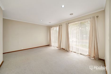 Property photo of 9 Hamlet Place Florey ACT 2615