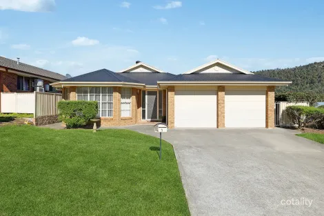 1c Henderson Pl, Lithgow, NSW 2790