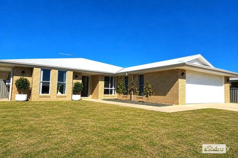 Property photo of 17 Sommerfeld Crescent Chinchilla QLD 4413