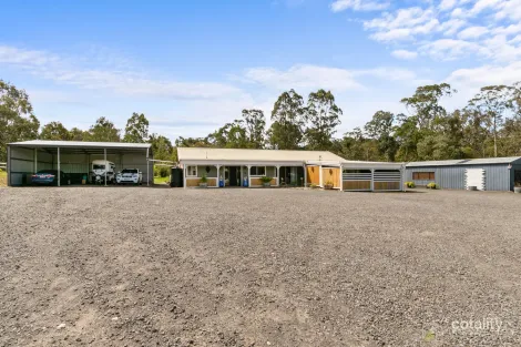 Property photo of 36 Foxs Road Toongabbie VIC 3856