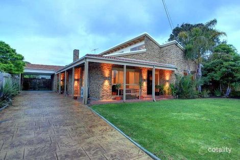 17 Stewart St, Mount Eliza, VIC 3930