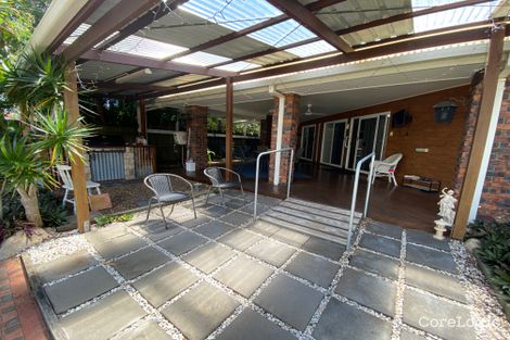 Property photo of 24 Cassandra Crescent Urangan QLD 4655