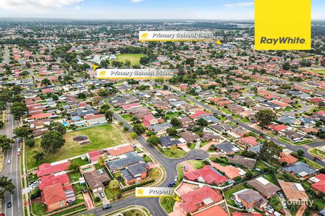 Property photo of 1 Kingfisher Place Glendenning NSW 2761