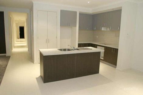 Property photo of 20 Damask Drive Tarneit VIC 3029