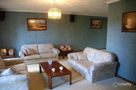 Property photo of 5 Fin Place Willetton WA 6155