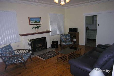 Property photo of 159 Budgewoi Road Budgewoi NSW 2262