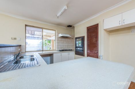 Property photo of 11 Snowdrop Retreat Mirrabooka WA 6061