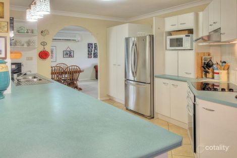 Property photo of 11 Calluna Court Regents Park QLD 4118