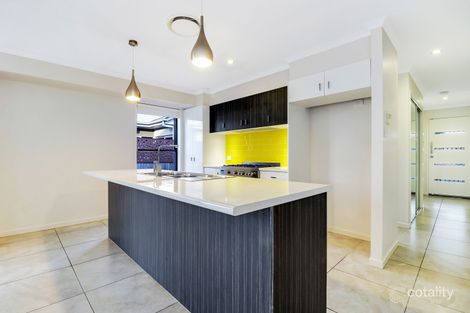 Property photo of 21 Brampton Crescent Mountain Creek QLD 4557