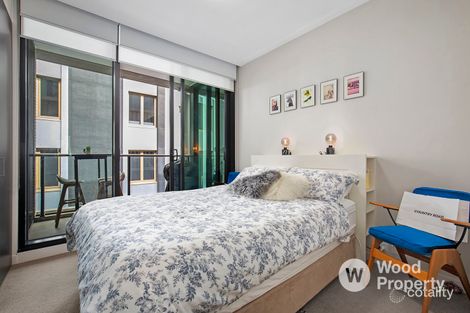 Property photo of 906/70 Queens Road Melbourne VIC 3004