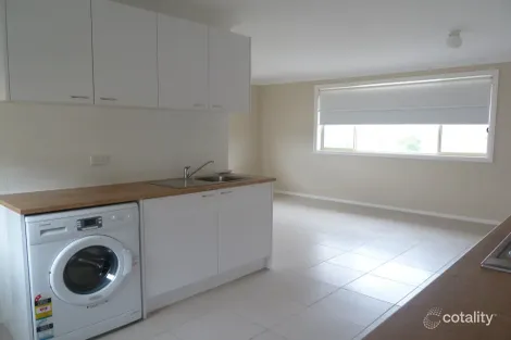 Property photo of 9 Highett Street Ropes Crossing NSW 2760