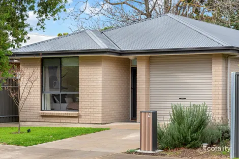 Property photo of 4 Edwina Drive Morphett Vale SA 5162