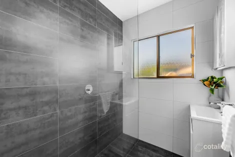 Property photo of 19 Marie Avenue Heidelberg Heights VIC 3081