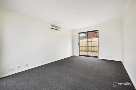 Property photo of 6/28 Irvine Crescent Brunswick West VIC 3055