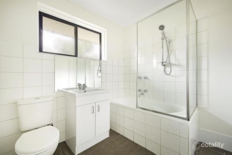 Property photo of 6/28 Irvine Crescent Brunswick West VIC 3055