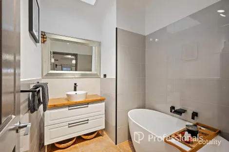 Property photo of 37A York Road Mount Evelyn VIC 3796