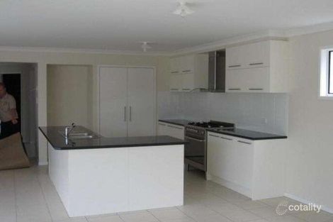 Property photo of 17 Sutton Avenue Sandgate QLD 4017