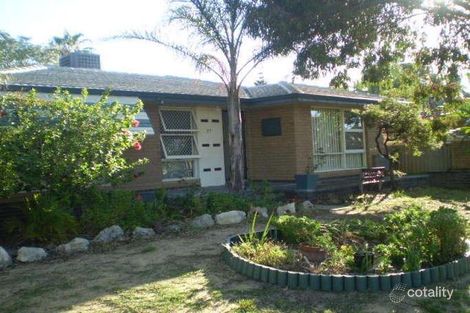 27 Longfield Rd, Maddington, WA 6109