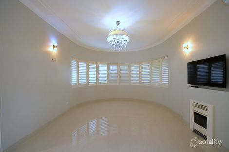 Property photo of 32 Lithgow Avenue Yagoona NSW 2199