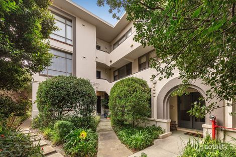 9/57 Ormond Esp, Elwood, VIC 3184