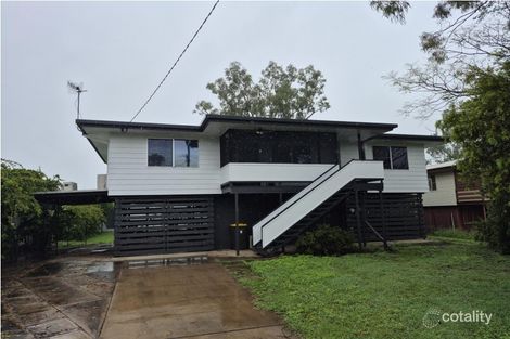 17 Donovan Cres, Dysart, QLD 4745