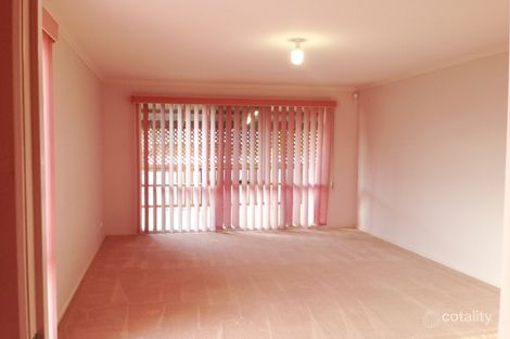 Property photo of 11 Furlong Court Endeavour Hills VIC 3802