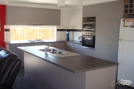 Property photo of 2 Glenvista Road Pakenham VIC 3810