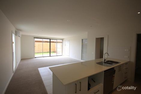Property photo of 17 Jumbuck Circuit Carrum Downs VIC 3201