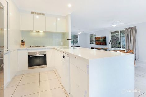 Property photo of 14/1 Glenquarie Place The Gap QLD 4061