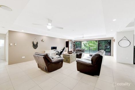 Property photo of 26 Bayview Drive Lammermoor QLD 4703