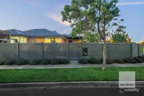 Property photo of 24 Elmhurst Road Gladstone Park VIC 3043