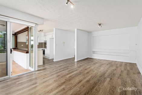 Property photo of 2/16 Venice Street Mermaid Beach QLD 4218