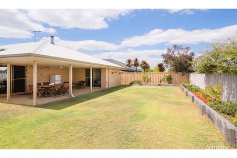 Property photo of 10 Dairylands Drive Broadwater WA 6280