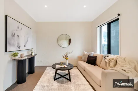 Property photo of 9 Tallinga Street Tarneit VIC 3029
