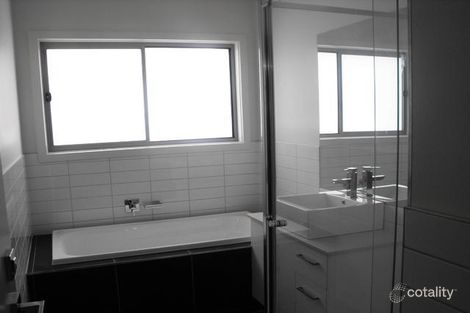 Property photo of 22 Vilcins Views Epping VIC 3076